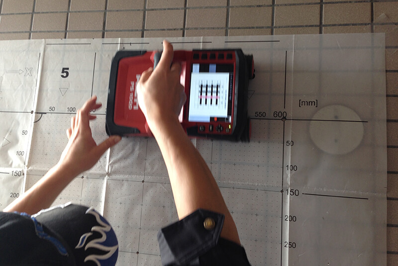 電磁波レーダーによる配筋調査